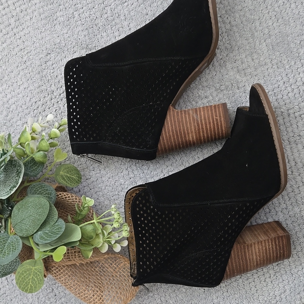 Lucky Brand Black Suede Ankle Boots